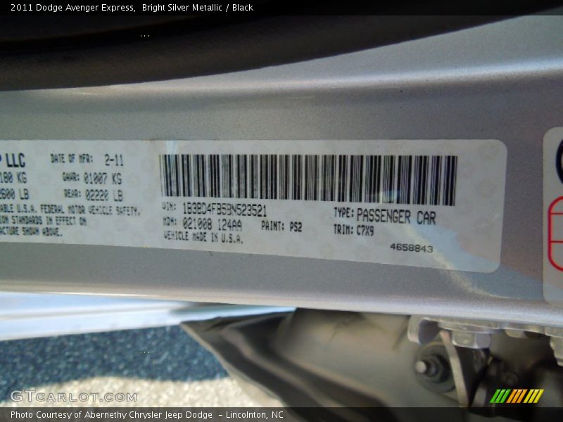 Bright Silver Metallic / Black 2011 Dodge Avenger Express
