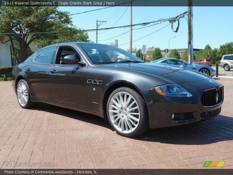 Front 3/4 View of 2013 Quattroporte S