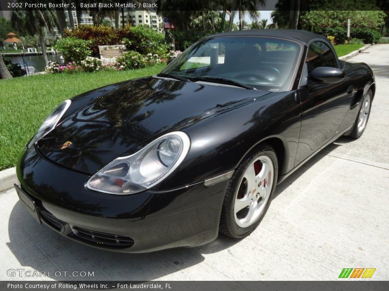 Front 3/4 View of 2002 Boxster S