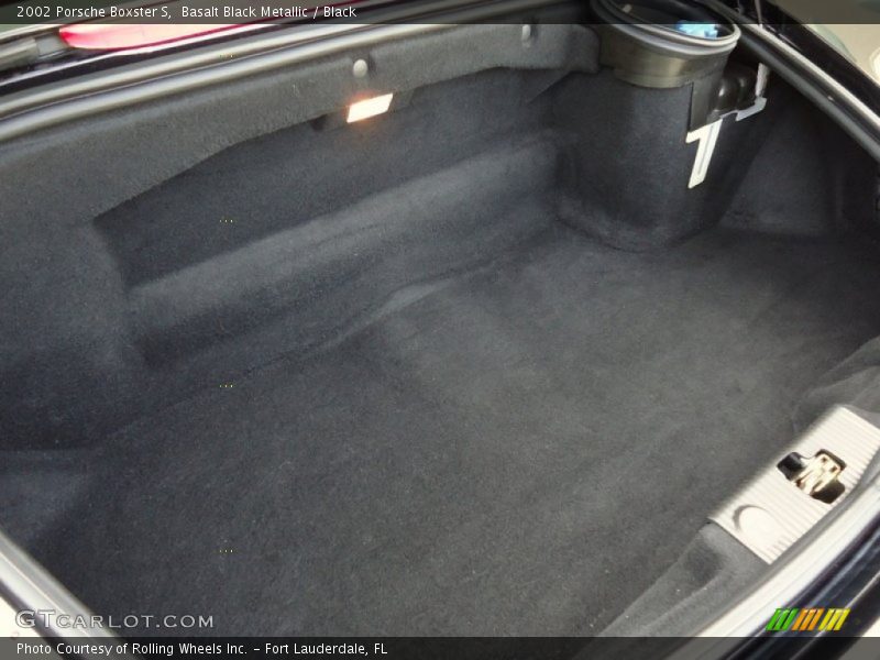  2002 Boxster S Trunk