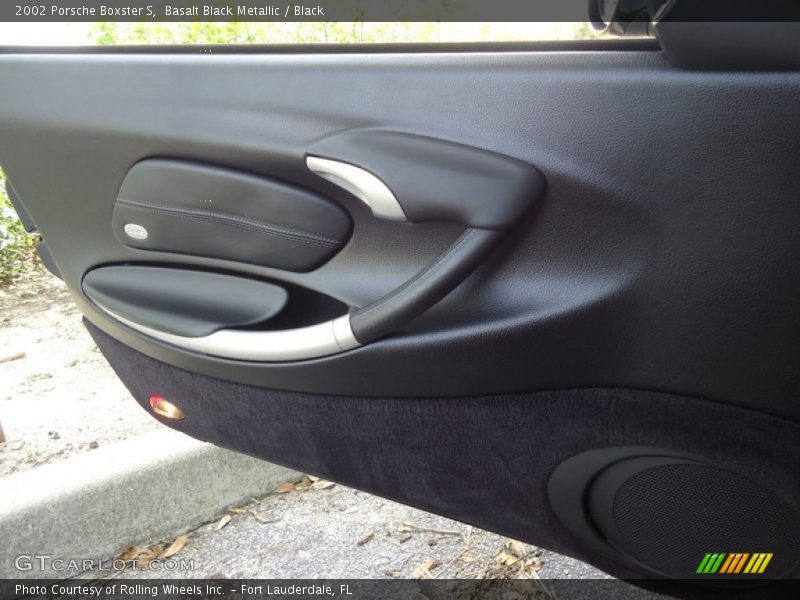 Door Panel of 2002 Boxster S