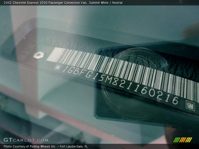 Summit White / Neutral 2002 Chevrolet Express 1500 Passenger Conversion Van