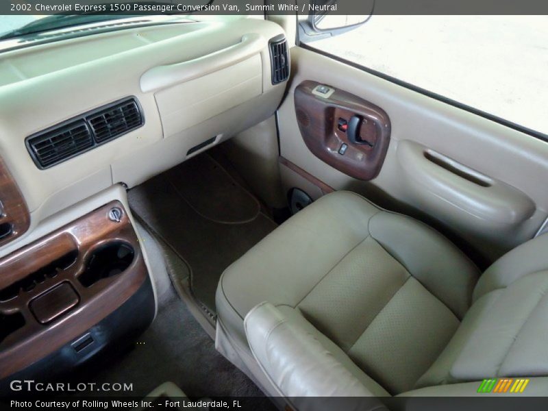 Summit White / Neutral 2002 Chevrolet Express 1500 Passenger Conversion Van