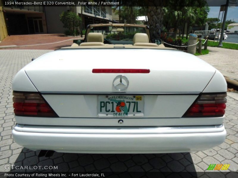 Polar White / Parchment 1994 Mercedes-Benz E 320 Convertible
