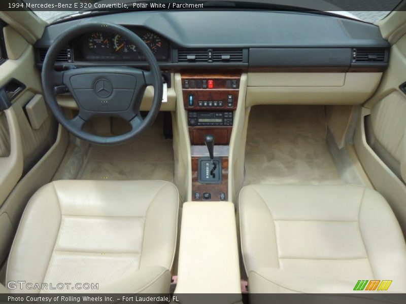 Dashboard of 1994 E 320 Convertible