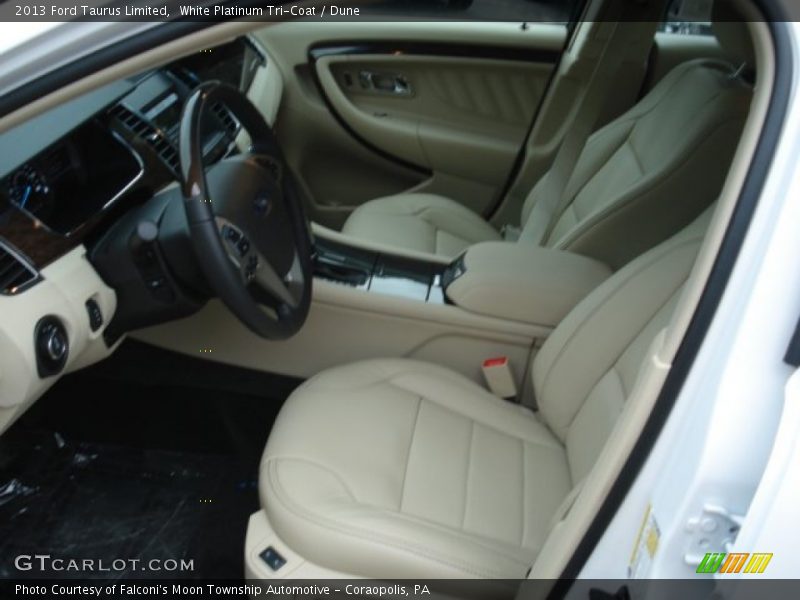 White Platinum Tri-Coat / Dune 2013 Ford Taurus Limited