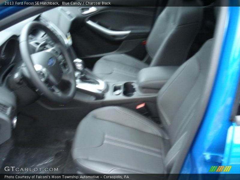 Blue Candy / Charcoal Black 2013 Ford Focus SE Hatchback