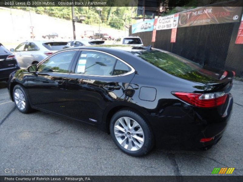 Obsidian Black / Parchment 2013 Lexus ES 300h Hybrid