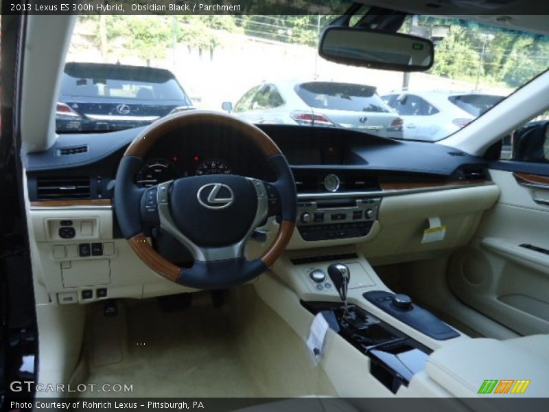 Obsidian Black / Parchment 2013 Lexus ES 300h Hybrid