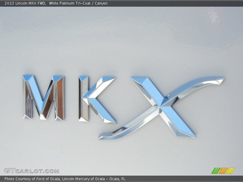 White Platinum Tri-Coat / Canyon 2013 Lincoln MKX FWD
