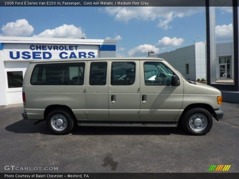 Gold Ash Metallic / Medium Flint Grey 2006 Ford E Series Van E150 XL Passenger