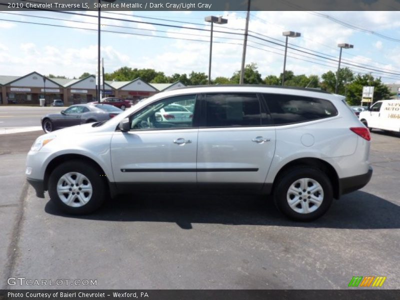 Silver Ice Metallic / Dark Gray/Light Gray 2010 Chevrolet Traverse LS