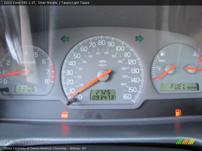 Silver Metallic / Taupe/Light Taupe 2001 Volvo S40 1.9T