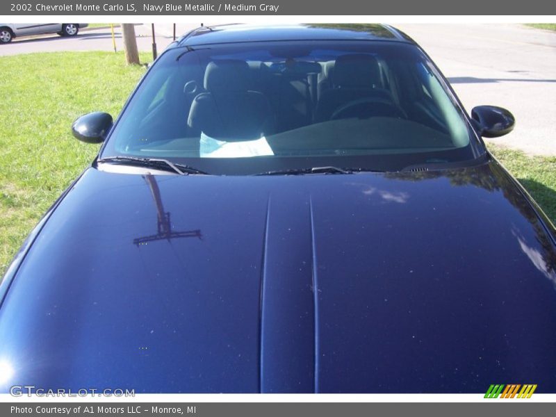 Navy Blue Metallic / Medium Gray 2002 Chevrolet Monte Carlo LS