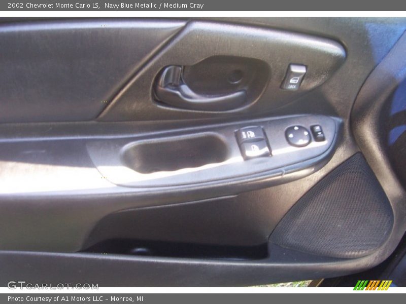 Navy Blue Metallic / Medium Gray 2002 Chevrolet Monte Carlo LS