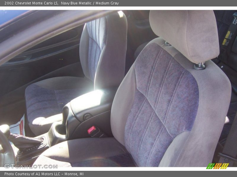 Navy Blue Metallic / Medium Gray 2002 Chevrolet Monte Carlo LS