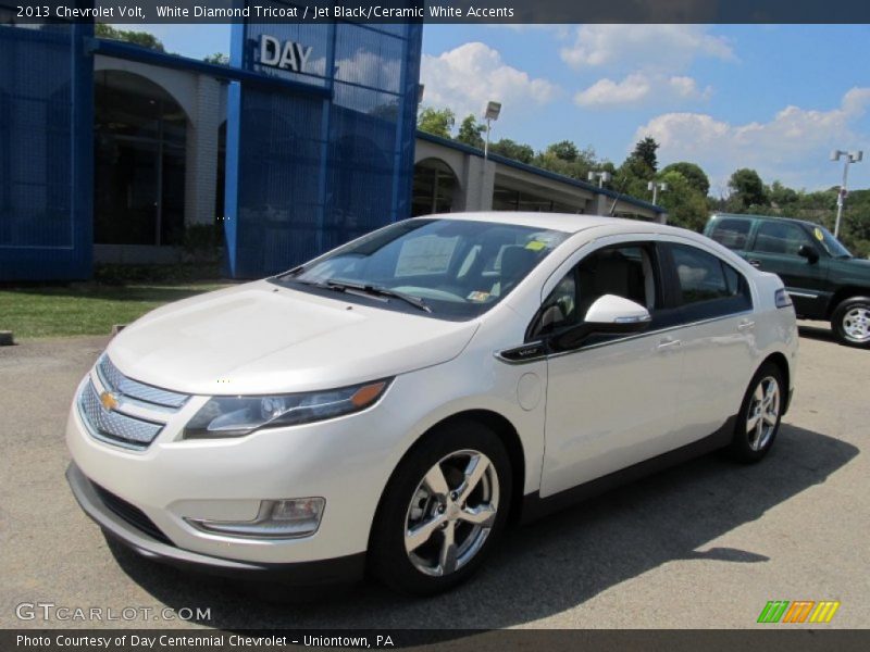White Diamond Tricoat / Jet Black/Ceramic White Accents 2013 Chevrolet Volt