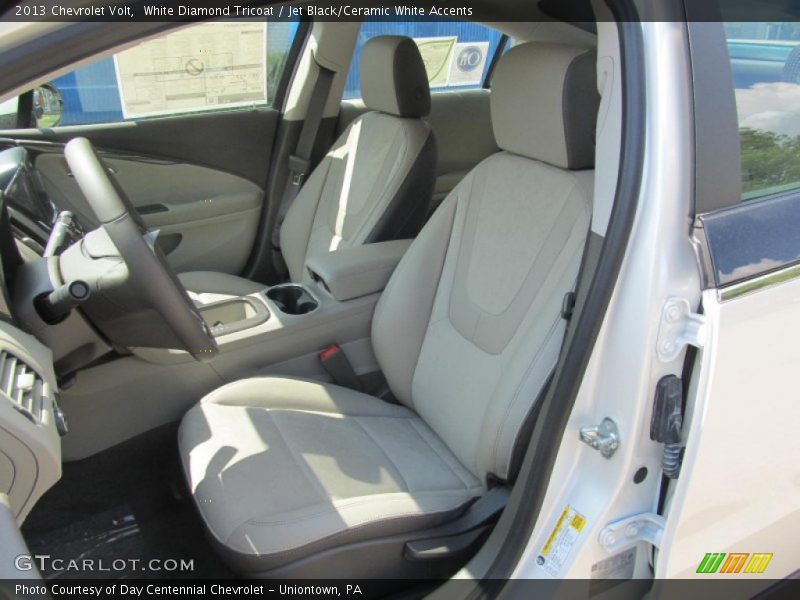 Front Seat of 2013 Volt 