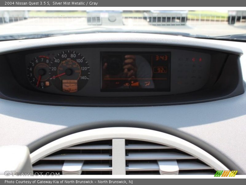 Silver Mist Metallic / Gray 2004 Nissan Quest 3.5 S