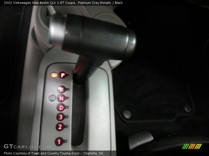 Platinum Grey Metallic / Black 2002 Volkswagen New Beetle GLX 1.8T Coupe