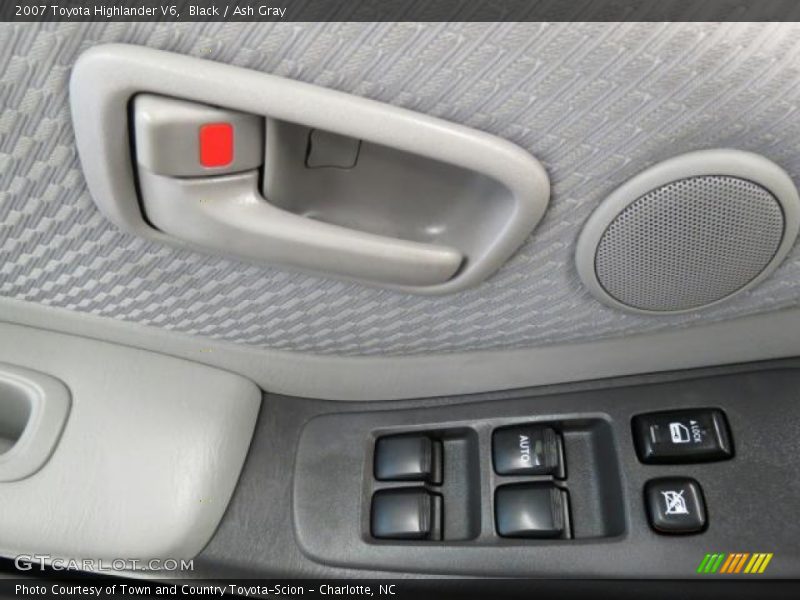Black / Ash Gray 2007 Toyota Highlander V6