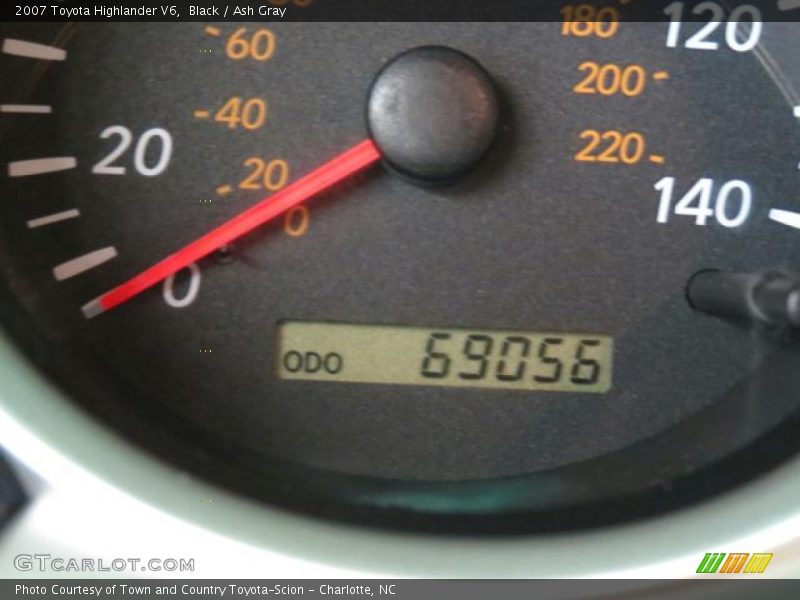 Black / Ash Gray 2007 Toyota Highlander V6