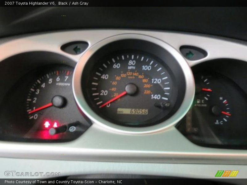 Black / Ash Gray 2007 Toyota Highlander V6
