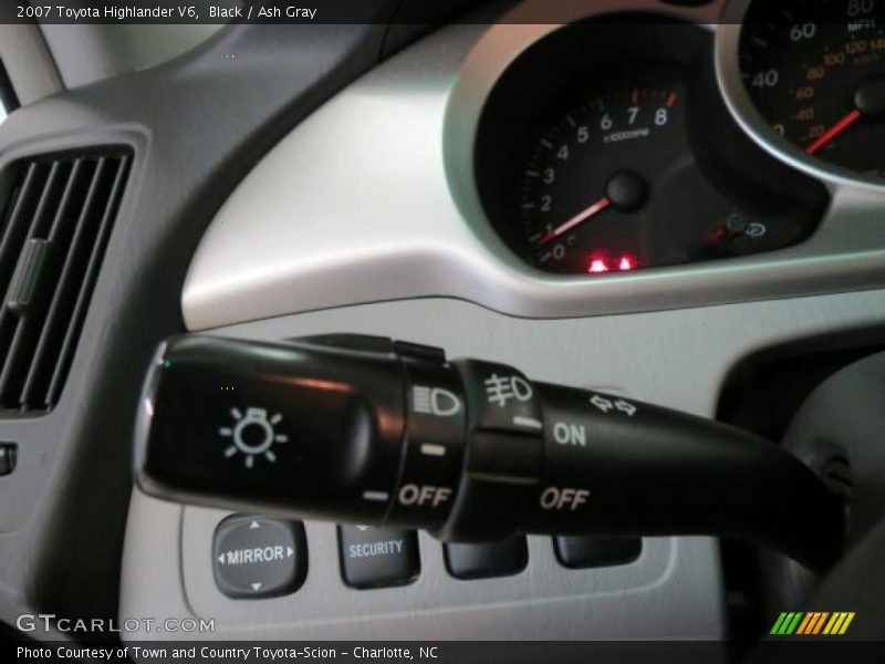 Black / Ash Gray 2007 Toyota Highlander V6