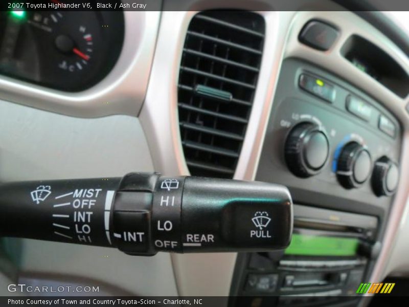 Black / Ash Gray 2007 Toyota Highlander V6