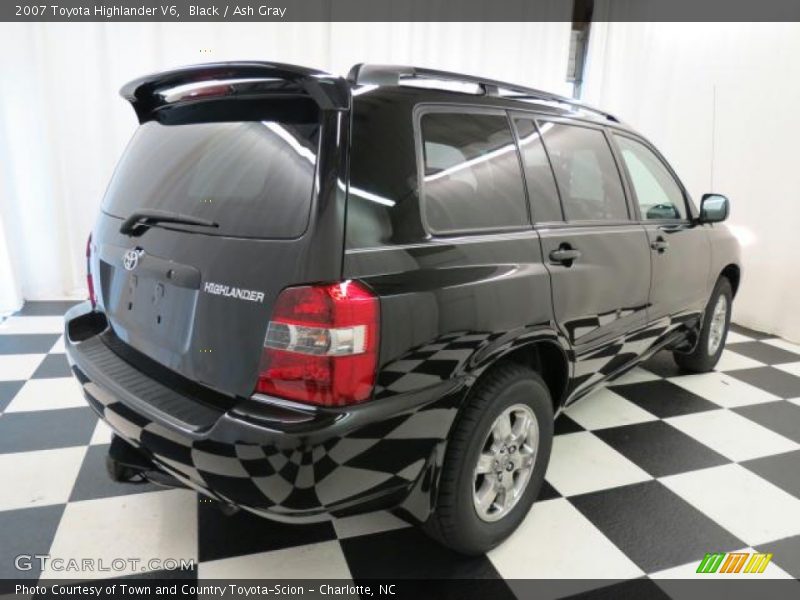 Black / Ash Gray 2007 Toyota Highlander V6