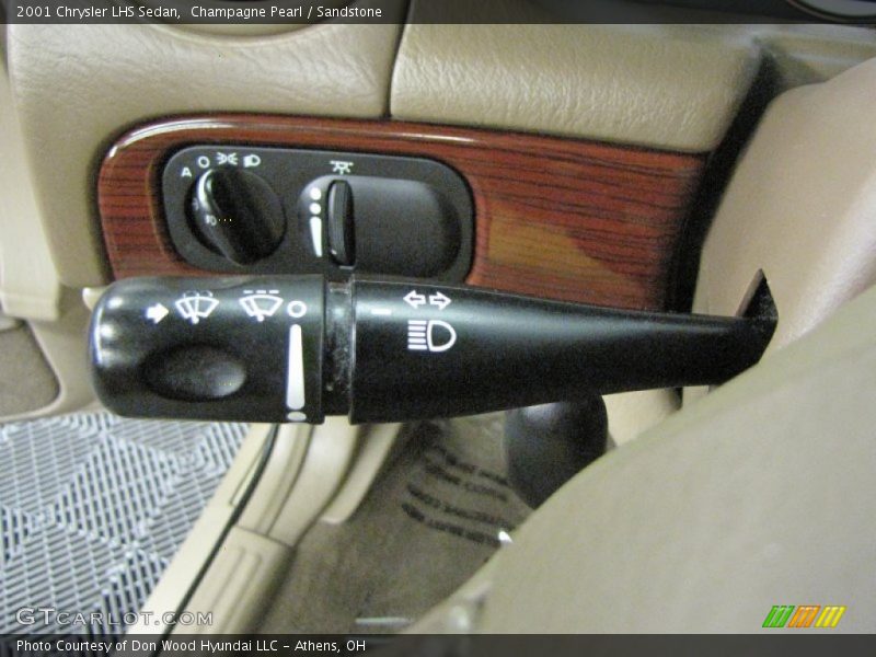 Champagne Pearl / Sandstone 2001 Chrysler LHS Sedan