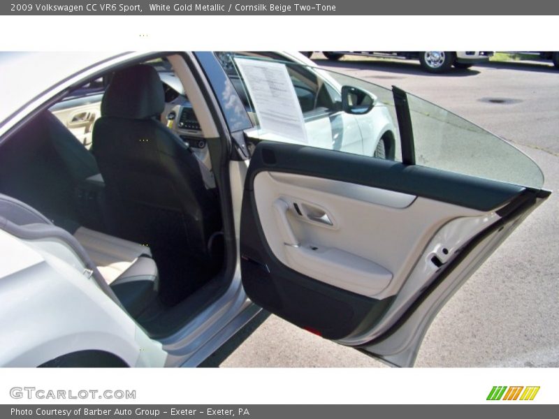 White Gold Metallic / Cornsilk Beige Two-Tone 2009 Volkswagen CC VR6 Sport