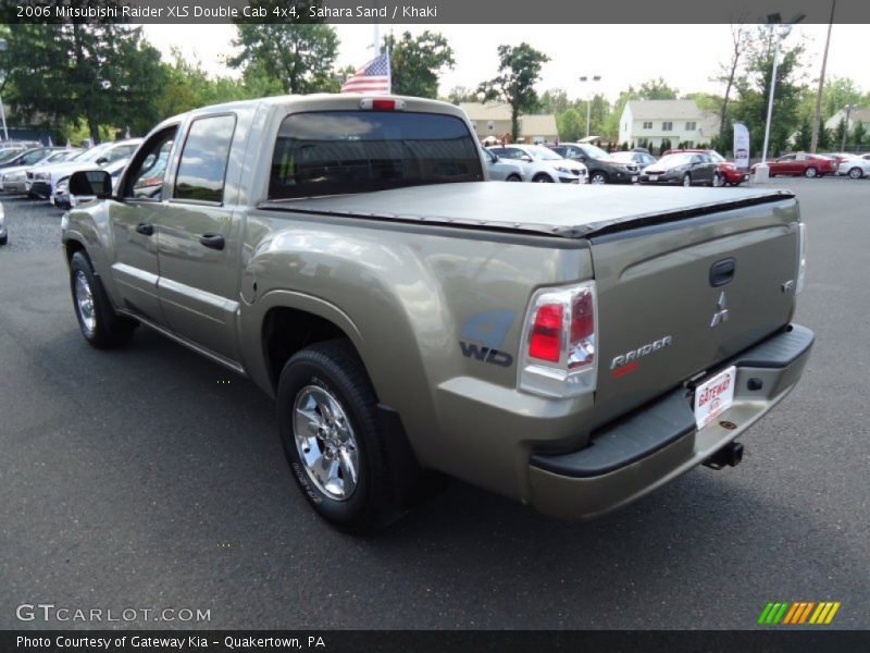 Sahara Sand / Khaki 2006 Mitsubishi Raider XLS Double Cab 4x4