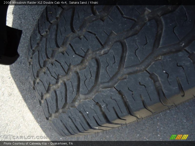 Sahara Sand / Khaki 2006 Mitsubishi Raider XLS Double Cab 4x4