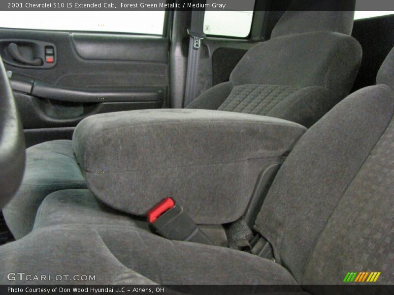 Forest Green Metallic / Medium Gray 2001 Chevrolet S10 LS Extended Cab
