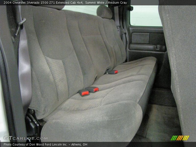 Summit White / Medium Gray 2004 Chevrolet Silverado 1500 Z71 Extended Cab 4x4