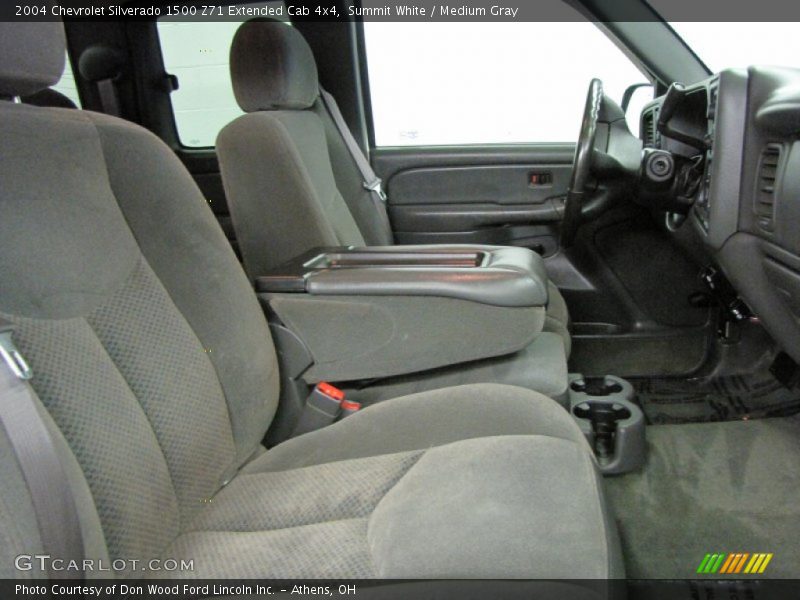 Front Seat of 2004 Silverado 1500 Z71 Extended Cab 4x4
