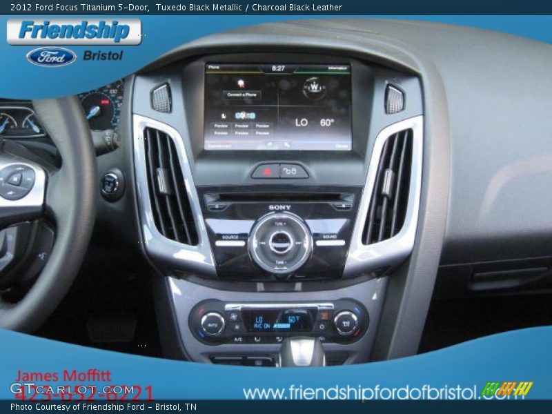 Tuxedo Black Metallic / Charcoal Black Leather 2012 Ford Focus Titanium 5-Door