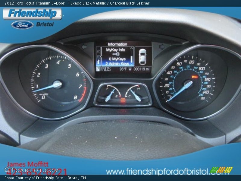 Tuxedo Black Metallic / Charcoal Black Leather 2012 Ford Focus Titanium 5-Door
