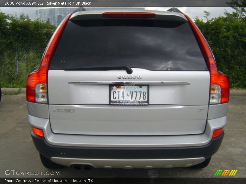 Silver Metallic / Off Black 2008 Volvo XC90 3.2