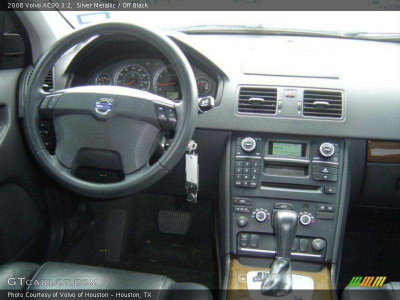 Silver Metallic / Off Black 2008 Volvo XC90 3.2