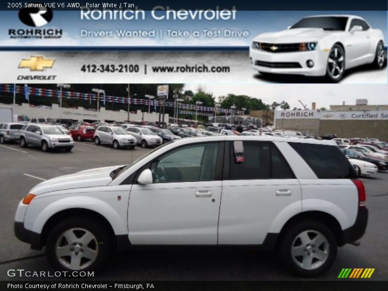 Polar White / Tan 2005 Saturn VUE V6 AWD