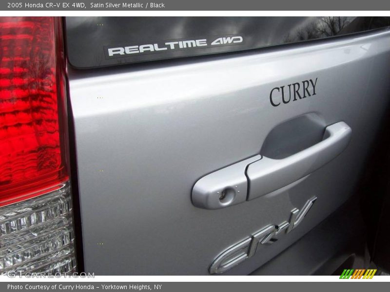 Satin Silver Metallic / Black 2005 Honda CR-V EX 4WD