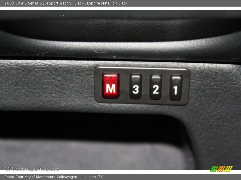 Controls of 2003 5 Series 525i Sport Wagon