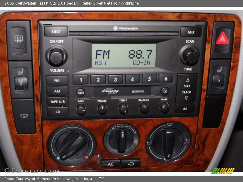 Reflex Silver Metallic / Anthracite 2005 Volkswagen Passat GLS 1.8T Sedan