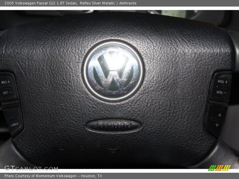 Reflex Silver Metallic / Anthracite 2005 Volkswagen Passat GLS 1.8T Sedan
