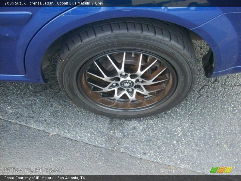 Cobalt Blue Metallic / Grey 2006 Suzuki Forenza Sedan