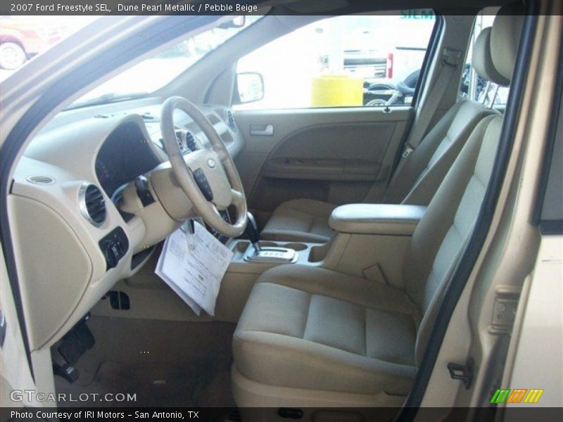 Dune Pearl Metallic / Pebble Beige 2007 Ford Freestyle SEL