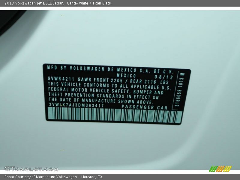Candy White / Titan Black 2013 Volkswagen Jetta SEL Sedan