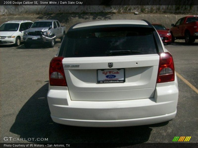 Stone White / Dark Slate Gray 2008 Dodge Caliber SE